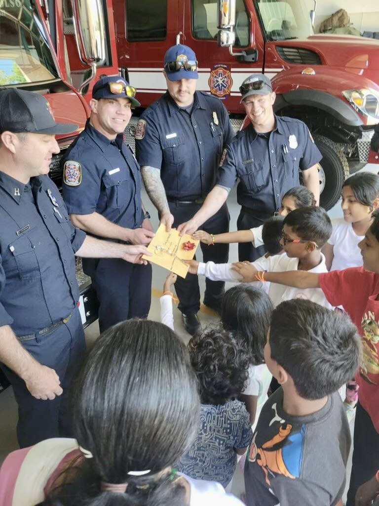 HSS celebrates Raksha Bandhan as Universal Oneness Day